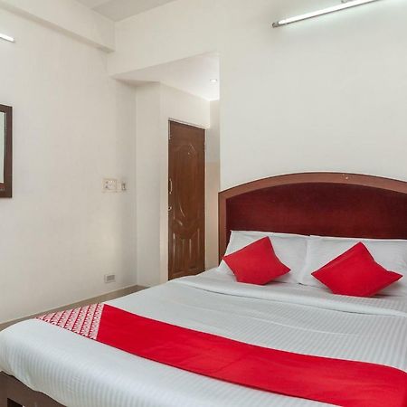 מלון צ'נאי Oyo 8410 Rajeswari Tower מראה חיצוני תמונה